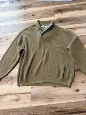 Orvis Olive Men's Button-Collar V-Neck Sweater